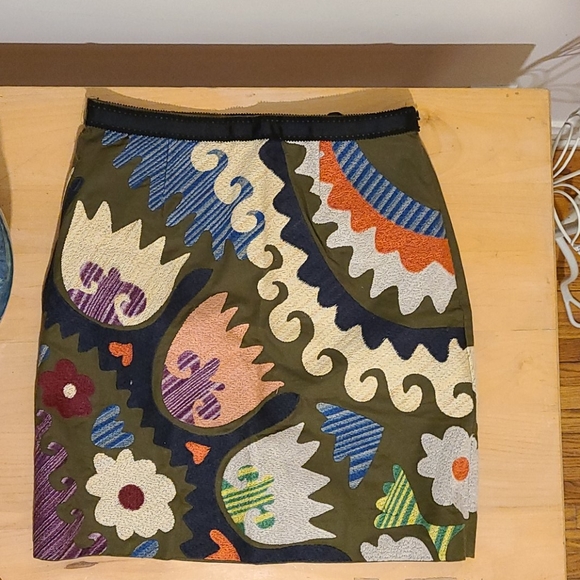 Dresses & Skirts - Boho military green embroidered skirt